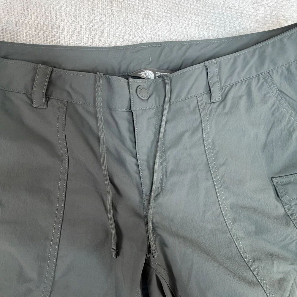 The North Face Horizon Falls 3-1 Women's Pant Sz 14 Outdoor Hiking Convertible